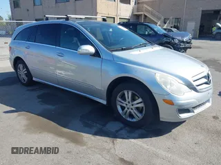 2007 Mercedes-Benz R 5.0L with VIN 4JGCB75E07A039014, listed as a IAAI auction lot 42153844 with 110,743 mi miles. Bid and sale history available at carsss.com. Image 1.