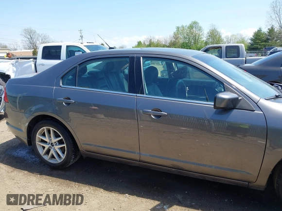 2011 Ford Fusion SEL with VIN 3FAHP0JA6BR328635, listed as a IAAI auction lot 42092220 with 82,251 mi miles and . Bid and sale history available at carsss.com. Image 13.