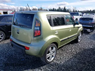 2010 Kia Soul + with VIN KNDJT2A24A7049671, listed as a IAAI auction lot 41736087 with 144,524 mi miles. Bid and sale history available at carsss.com. Image 4.