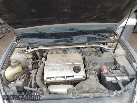 2005 Lexus ES 330 with VIN JTHBA30GX55084129, listed as a IAAI auction lot 42067706 with 201,831 mi miles. Bid and sale history available at carsss.com. Image 10.
