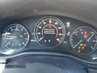2022 Mazda 3 2.5 Turbo z VIN 3MZBPBAY8NM308426, wystawiony jako IAAI lot #41808563 z przebiegiem 44 693 mil mil oraz . Historia ofert i sprzedaży dostępna na DreamBid. Obrazek 7.
