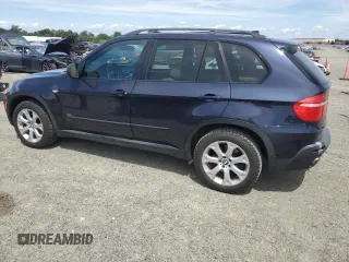 2007 BMW X5 4.8i z VIN 4USFE83537LY64075, wystawiony jako Copart lot #56922745 z przebiegiem 121 828 mil mil oraz Czysty tytuł • Clean title. Historia ofert i sprzedaży dostępna na DreamBid. Obrazek 2.