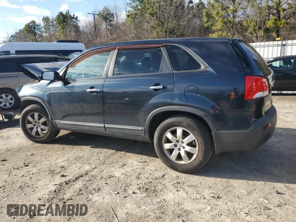 2012 Kia Sorento LX with VIN 5XYKT4A11CG251848, listed as a Copart auction lot 48015425 with 182,134 mi miles and Salvage Title. Bid and sale history available at DreamBid. Image 2.