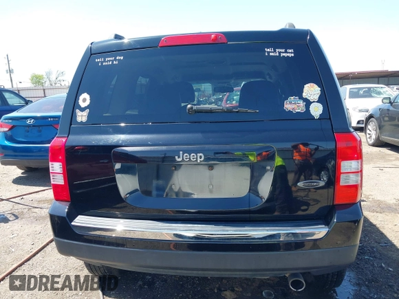 2016 Jeep Patriot Sport с VIN 1C4NJPBA3GD747922, выставлен на аукционе IAAI как лот 41986421 с пробегом 86 367 миль миль и . История ставок и продаж доступна на DreamBid. Изображение 16.