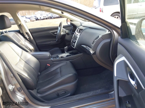 2018 Nissan Altima 2.5 SV with VIN 1N4AL3AP9JC166273, listed as a IAAI auction lot 41694295 with 83,864 mi miles. Bid and sale history available at carsss.com. Image 5.