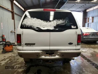 2004 Ford Excursion Eddie Bauer z VIN 1FMSU45P84EB01639, wystawiony jako Copart lot #84080724 z przebiegiem 239 334 mil mil oraz Czysty tytuł • Clean title. Historia ofert i sprzedaży dostępna na DreamBid. Obrazek 6.