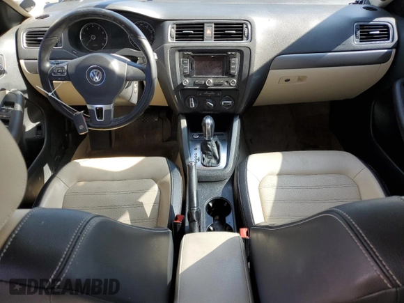 2013 Volkswagen Jetta SEL с VIN 3VWLP7AJ6DM379787, выставлен на аукционе Copart как лот 59637205 с пробегом 99 460 миль миль и Списание • Salvage title. История ставок и продаж доступна на DreamBid. Изображение 8.