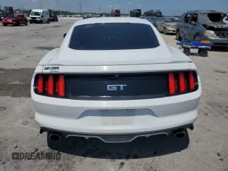 2015 Ford Mustang GT z VIN 1FA6P8CF2F5380061, wystawiony jako Copart lot #55705915 z przebiegiem 124 230 mil mil oraz Szkody całkowita. Historia ofert i sprzedaży dostępna na DreamBid. Obrazek 6.