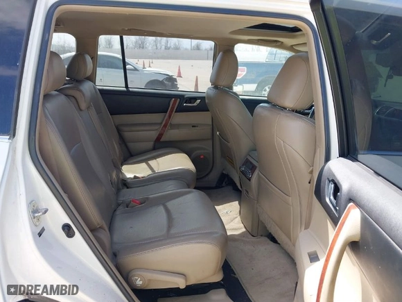 2011 Toyota Highlander Limited with VIN 5TDYK3EH4BS049750, listed as a IAAI auction lot 41787928 with 1 mi miles. Bid and sale history available at carsss.com. Image 8.