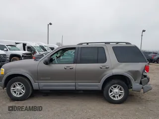 2002 Ford Explorer XLT with VIN 1FMZU73W82ZC12532, listed as a IAAI auction lot 41782329 with 163,032 mi miles and . Bid and sale history available at DreamBid. Image 14.