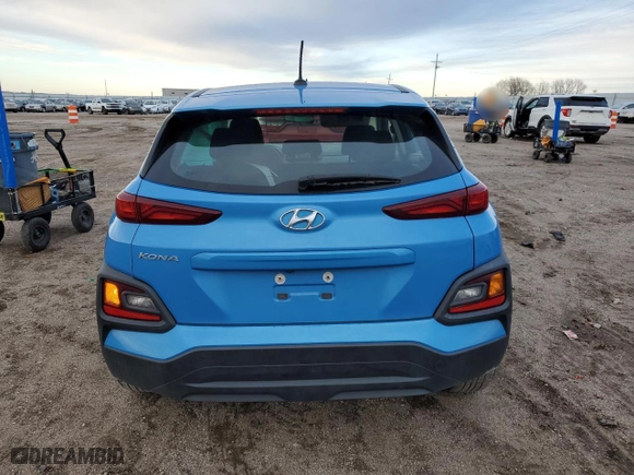 2019 Hyundai Kona SE with VIN KM8K12AAXKU252516, listed as a Copart auction lot 77579074 with 59,256 mi miles and Salvage Title. Bid and sale history available at carsss.com. Image 6.