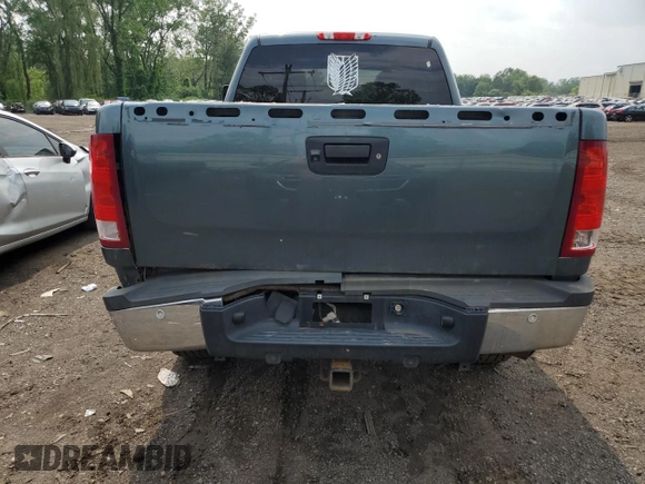 2009 GMC Sierra 2500HD Work Truck z VIN 1GTHK43K89F118521, wystawiony jako Copart lot #60003205 z przebiegiem 63 571 mil mil oraz Szkoda całkowita • Salvage title. Historia ofert i sprzedaży dostępna na DreamBid. Obrazek 6.
