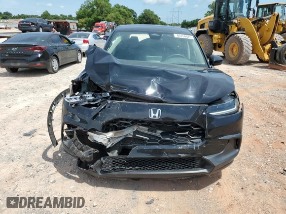 2023 Honda HR-V LX with VIN 3CZRZ2H38PM702334, listed as a Copart auction lot 60760625 with 53,149 mi miles and Salvage title. Bid and sale history available at DreamBid. Image 5.