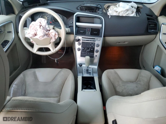 2011 Volvo XC60 3.2L with VIN YV4952DL9B2162335, listed as a Copart auction lot 48725495 with 127,859 mi miles and Salvage Title. Bid and sale history available at carsss.com. Image 8.