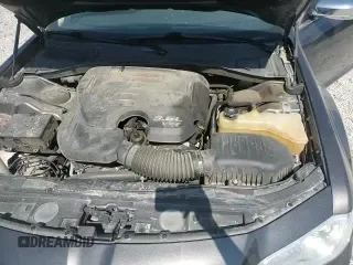 2018 Chrysler 300 Limited с VIN 2C3CCAEG6JH263952, выставлен на аукционе Copart как лот 64142595 с пробегом 80 888 миль миль и Списание • Salvage title. История ставок и продаж доступна на DreamBid. Изображение 15.