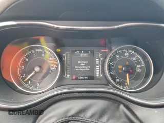 2020 Jeep Cherokee Altitude with VIN 1C4PJMLX9LD507326, listed as a Copart auction lot 50621445 with 62,602 mi miles and Salvage Title. Bid and sale history available at DreamBid. Image 9.