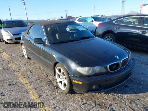 2004 BMW 3 Series 325Ci with VIN WBABW33414PL34071, listed as a IAAI auction lot 41594181 with 207,483 mi miles. Bid and sale history available at carsss.com. Image 1.