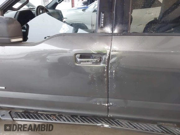 2017 Ford F-150 XL with VIN 1FTEW1CG5HKC60008, listed as a IAAI auction lot 39516967 with 145,413 mi miles. Bid and sale history available at carsss.com. Image 19.