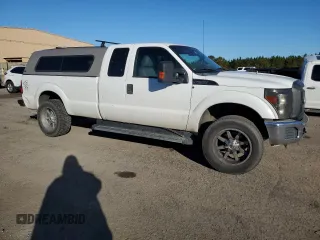 2011 Ford Super Duty F-250 SRW XL with VIN 1FT7X2B64BEB18484, listed as a Copart auction lot 87735135 with 273,286 mi miles and Salvage Title. Bid and sale history available at carsss.com. Image 4.