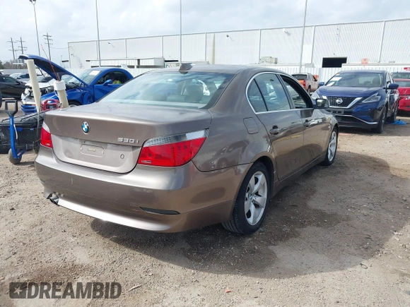 2004 BMW 5 Series 530i with VIN WBANA73594B801780, listed as a IAAI auction lot 41753708 with 176,442 mi miles and . Bid and sale history available at carsss.com. Image 4.