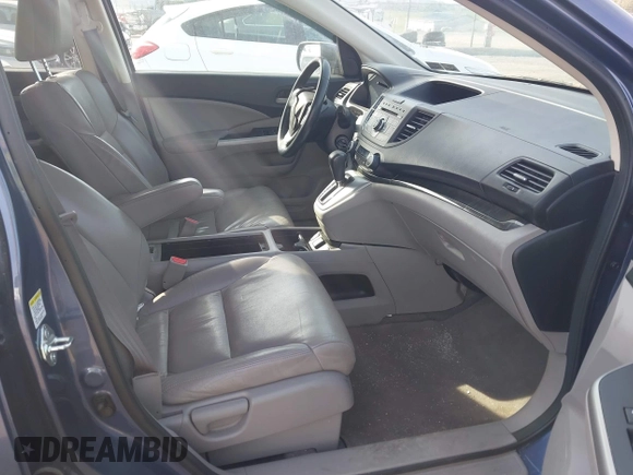 2013 Honda CR-V EX-L with VIN 2HKRM4H7XDH688697, listed as a IAAI auction lot 42106084 with 159,797 mi miles. Bid and sale history available at carsss.com. Image 5.