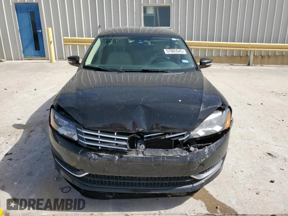 2014 Volkswagen Passat SE z VIN 1VWBN7A35EC066557, wystawiony jako Copart lot #57065545 z przebiegiem 112 154 mil mil oraz Szkoda całkowita • Salvage title. Historia ofert i sprzedaży dostępna na DreamBid. Obrazek 5.