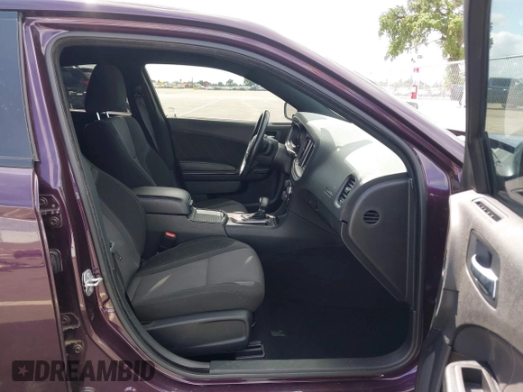 2022 Dodge Charger SXT with VIN 2C3CDXBG4NH208748, listed as a IAAI auction lot 41916434 with 54,053 mi miles and . Bid and sale history available at DreamBid. Image 5.