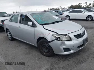 2010 Toyota Corolla z VIN 1NXBU4EE1AZ264312, wystawiony jako IAAI lot #42195300 z przebiegiem 121 140 mil mil oraz . Historia ofert i sprzedaży dostępna na DreamBid. Obrazek 1.