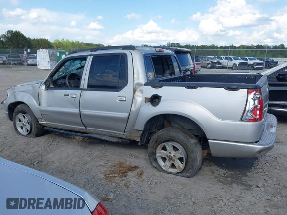 2005 Ford Explorer Sport Trac XLS z VIN 1FMZU67K15UA98747, wystawiony jako IAAI lot #42014293 z przebiegiem 231 902 mil mil oraz . Historia ofert i sprzedaży dostępna na DreamBid. Obrazek 14.
