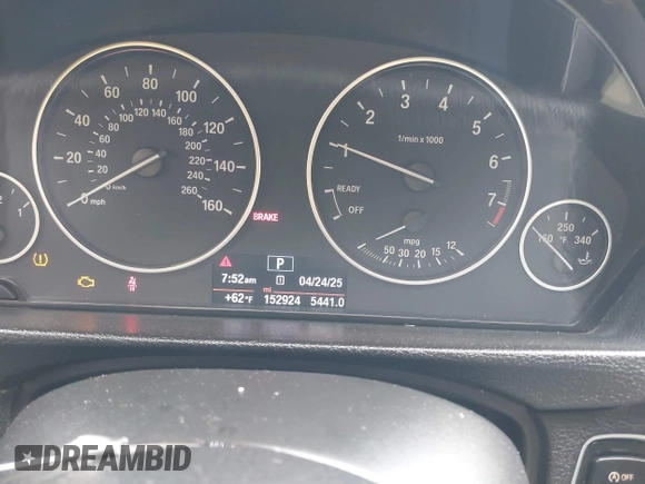 2014 BMW 3 Series 320i with VIN WBA3B1G57ENS80800, listed as a IAAI auction lot 42097683 with 152,924 mi miles. Bid and sale history available at carsss.com. Image 7.