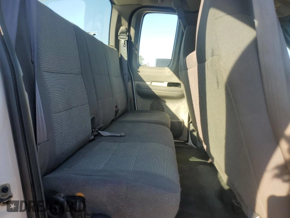 2003 Ford F-150 XL with VIN 1FTRX17273NA33746, listed as a Copart auction lot 45748225 with 270,546 mi miles and Salvage Title. Bid and sale history available at carsss.com. Image 10.