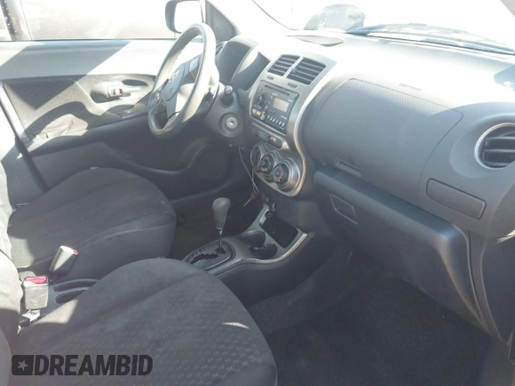 2013 Scion xD z VIN JTKKUPB43D1029717, wystawiony jako IAAI lot #41772021 z przebiegiem 165 751 mil mil oraz . Historia ofert i sprzedaży dostępna na DreamBid. Obrazek 5.