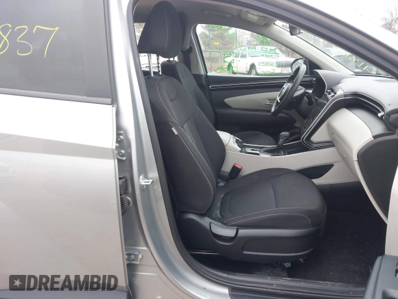 2024 Hyundai Tucson SEL with VIN 5NMJBCDE4RH316729, listed as a IAAI auction lot 41864837 with 46,281 mi miles. Bid and sale history available at carsss.com. Image 5.