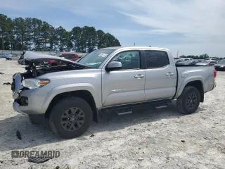 2020 Toyota Tacoma SR5 with VIN 3TMAZ5CN6LM123043, listed as a Copart auction lot 56931775 with 30,692 mi miles and Salvage title. Bid and sale history available at DreamBid. Image 1.