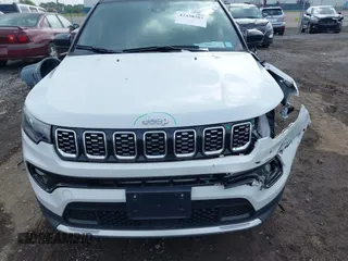 2025 Jeep Compass Limited with VIN 3C4NJDCN0ST502532, listed as a IAAI auction lot 42438283 with 2,709 mi miles and . Bid and sale history available at DreamBid. Image 13.