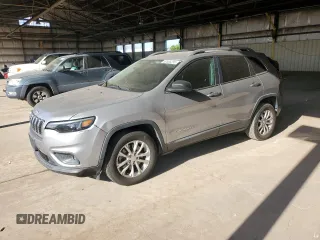 2019 Jeep Cherokee Latitude with VIN 1C4PJLCB7KD376684, listed as a Copart auction lot 60566295 with 99,184 mi miles and Salvage title. Bid and sale history available at DreamBid. Image 1.