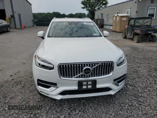 2021 Volvo XC90 Inscription with VIN YV4A22PLXM1767426, listed as a Copart auction lot 59508365 with 22,014 mi miles and Salvage title. Bid and sale history available at DreamBid. Image 5.
