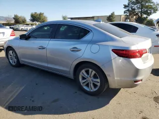 2013 Acura ILX with VIN 19VDE1F38DE004118, listed as a Copart auction lot 89351765 with 186,613 mi miles and Clean Title. Bid and sale history available at carsss.com. Image 2.