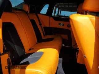 2023 Rolls-Royce Ghost z VIN SCATV0C05PU216480, wystawiony jako Copart lot #62035264 z przebiegiem 6664 mil mil oraz Szkody całkowita. Historia ofert i sprzedaży dostępna na DreamBid. Obrazek 10.