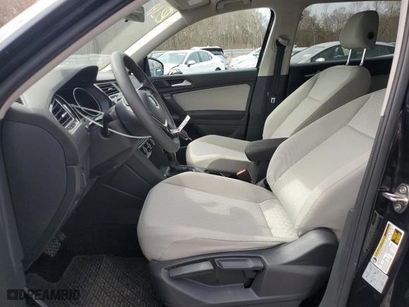 2019 Volkswagen Tiguan S with VIN 3VV0B7AX8KM025311, listed as a Copart auction lot 52416295 with 95,081 mi miles and Salvage Title. Bid and sale history available at carsss.com. Image 7.