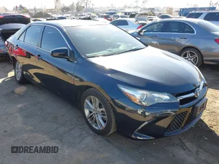 2015 Toyota Camry XLE z VIN 4T1BF1FK6FU942010, wystawiony jako IAAI lot #41637195 z przebiegiem 87 807 mil mil oraz . Historia ofert i sprzedaży dostępna na DreamBid. Obrazek 1.