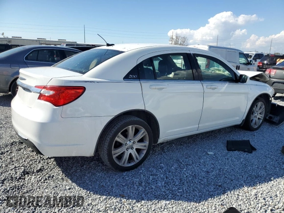 2011 Chrysler 200 Touring with VIN 1C3BC1FB1BN614399, listed as a Copart auction lot 44334155 with 170,372 mi miles and Salvage Title. Bid and sale history available at carsss.com. Image 3.