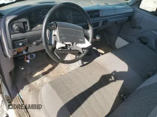 1995 Ford F-150 с VIN 1FTDF15Y8SNA74065, выставлен на аукционе Copart как лот 54408825 с пробегом 156 439 миль миль и Списание • Salvage title. История ставок и продаж доступна на DreamBid. Изображение 8.