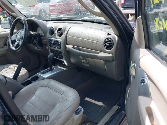 2004 Jeep Liberty Limited z VIN 1J4GL58K94W126122, wystawiony jako IAAI lot #42523825 z przebiegiem 168 579 mil mil oraz . Historia ofert i sprzedaży dostępna na DreamBid. Obrazek 5.