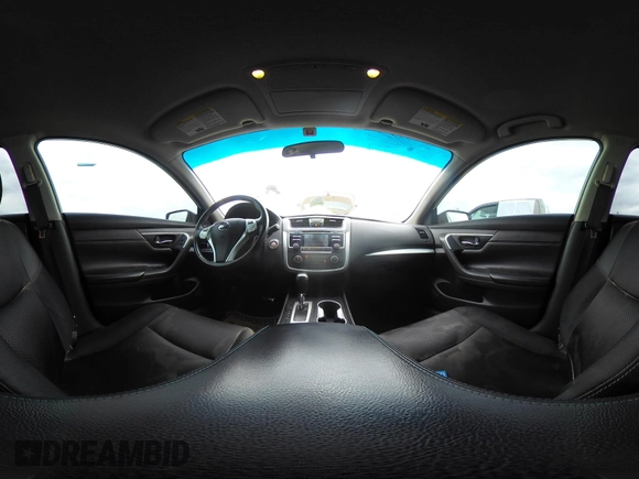 2017 Nissan Altima SR with VIN 1N4AL3AP0HN345977, listed as a IAAI auction lot 41937530 with 121,292 mi miles and . Bid and sale history available at carsss.com. Image 18.