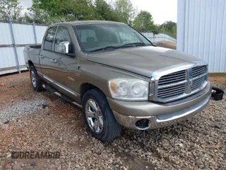 2008 Dodge Ram 1500 SLT with VIN 1D7HA18268J123535, listed as a IAAI auction lot 41938163 with 265,135 mi miles. Bid and sale history available at carsss.com. Image 1.