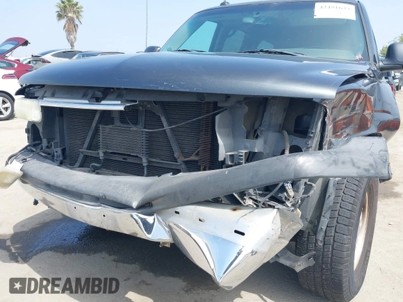 2003 Chevrolet Suburban LS with VIN 3GNEC16TX3G243519, listed as a IAAI auction lot 42451637 with 133,806 mi miles and . Bid and sale history available at DreamBid. Image 6.