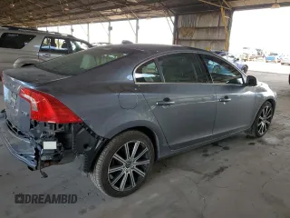 2018 Volvo S60 Inscription z VIN LYV402TK5JB167307, wystawiony jako Copart lot #53399735 z przebiegiem 60 749 mil mil oraz Szkoda całkowita • Salvage title. Historia ofert i sprzedaży dostępna na DreamBid. Obrazek 3.