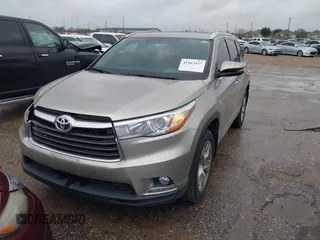 2015 Toyota Highlander Limited z VIN 5TDYKRFH9FS052053, wystawiony jako IAAI lot #41567437 z przebiegiem 42 464 mil mil oraz . Historia ofert i sprzedaży dostępna na DreamBid. Obrazek 17.