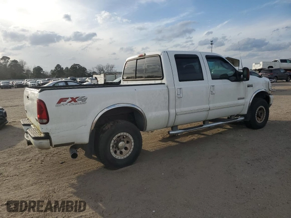 2003 Ford F-250 XL with VIN 1FTNW21P23ED61071, listed as a Copart auction lot 46162565 with 176,853 mi miles and Salvage title. Bid and sale history available at DreamBid. Image 3.